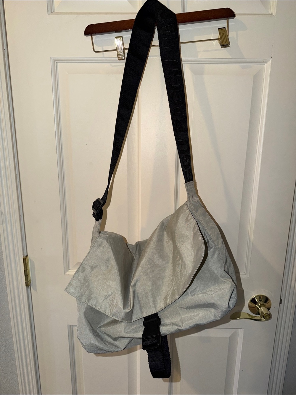 Baggu messenger bag